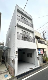 ◇ 初公開 ・重量鉄骨造3階建 ◇足立区竹の塚3丁目 戸建◇